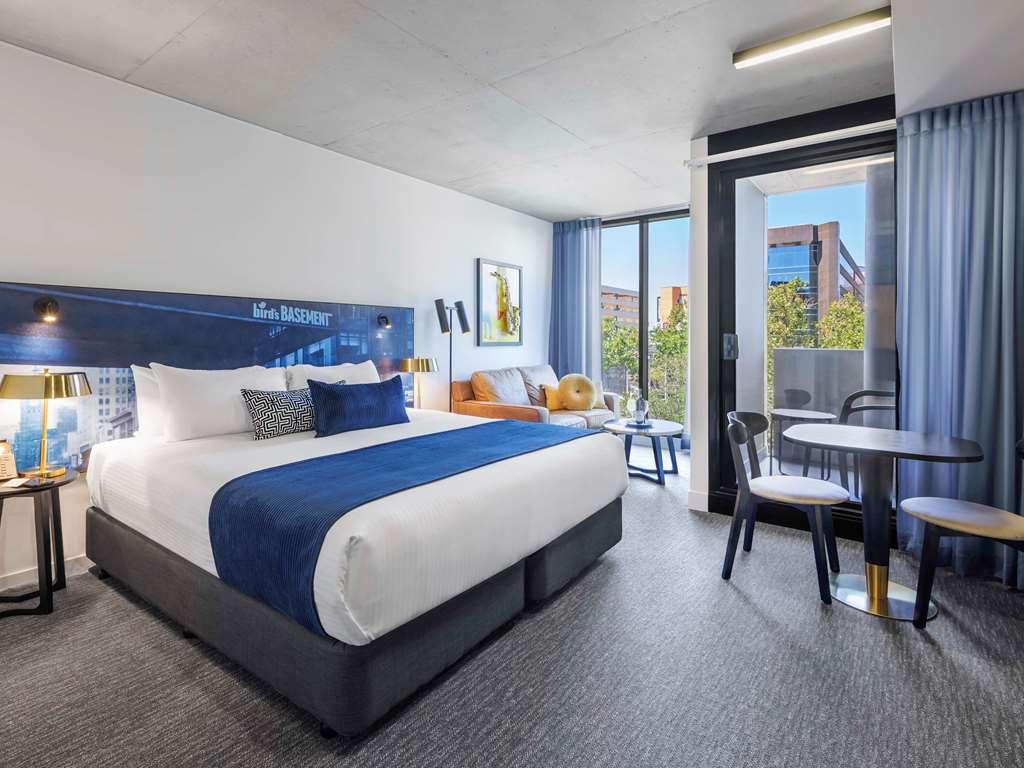 Mercure Melbourne St Kilda Road Room photo